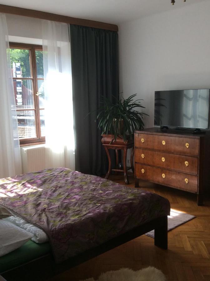 Apartments Dlouha 93 Cesky Krumlov Ngoại thất bức ảnh
