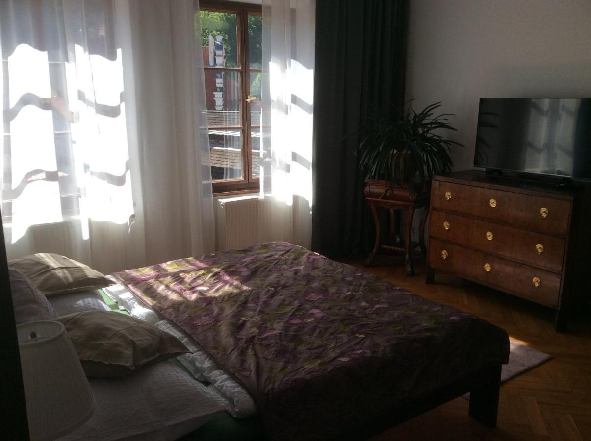 Apartments Dlouha 93 Cesky Krumlov Ngoại thất bức ảnh