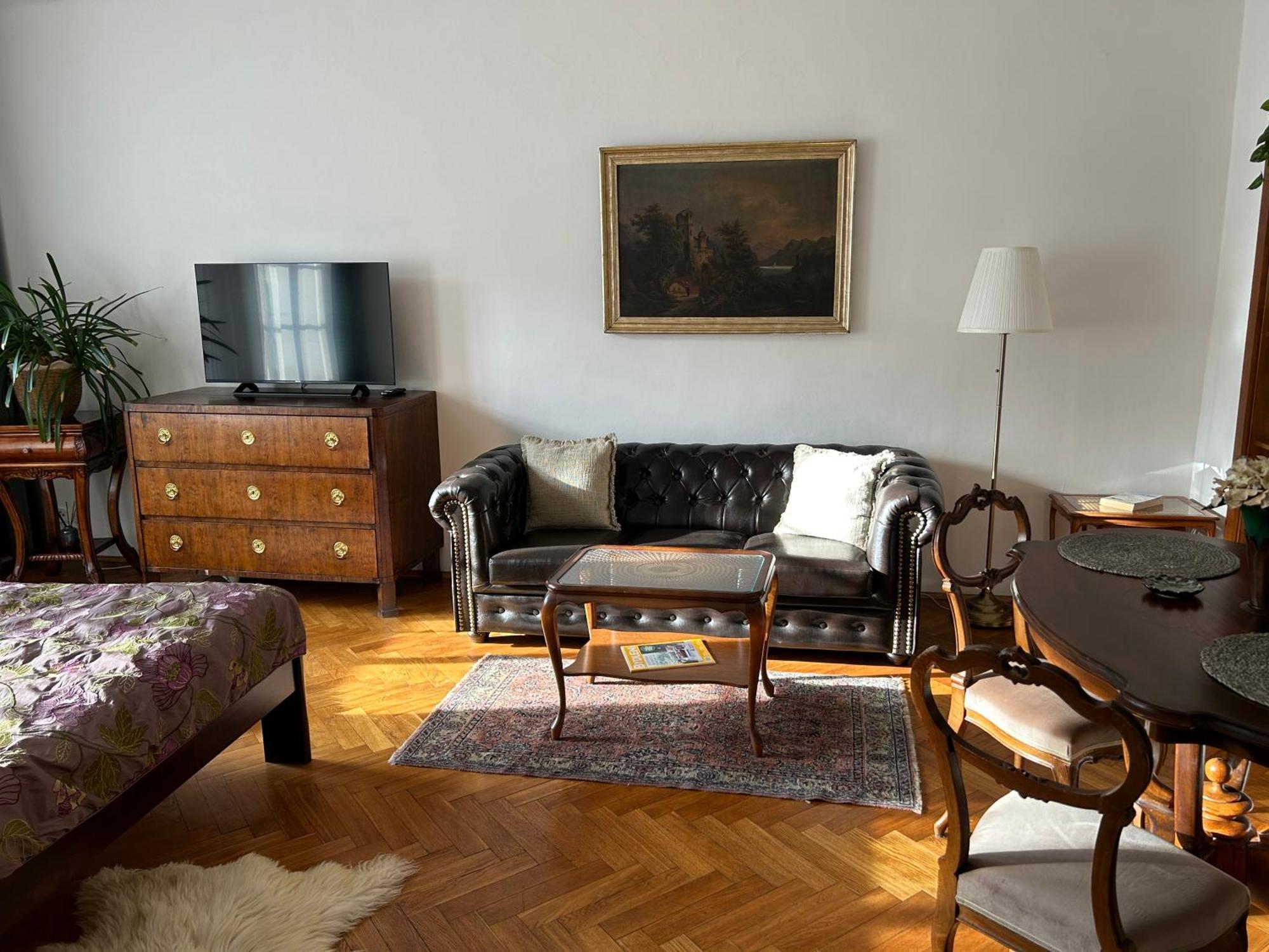 Apartments Dlouha 93 Cesky Krumlov Ngoại thất bức ảnh