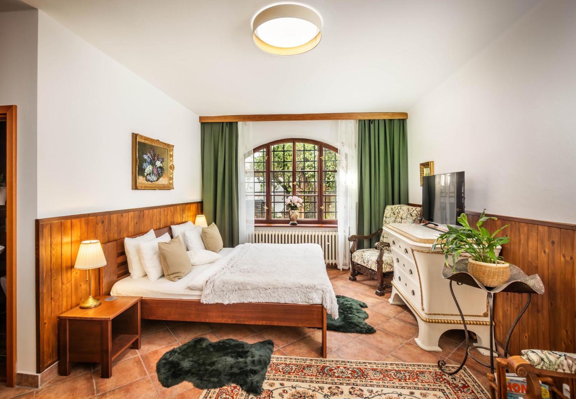 Apartments Dlouha 93 Cesky Krumlov Ngoại thất bức ảnh